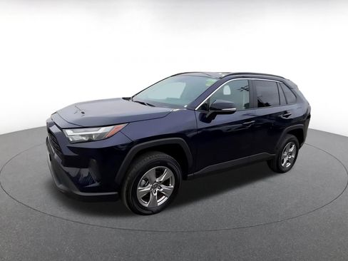 Used 2025 Toyota RAV4 XLE image 8