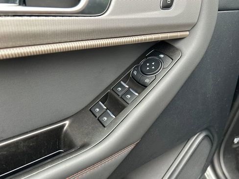Used 2026 Ford Explorer Active w/ Active Comfort Package image 18