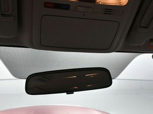 Used 2018 Subaru Forester 2.5i Premium image 21