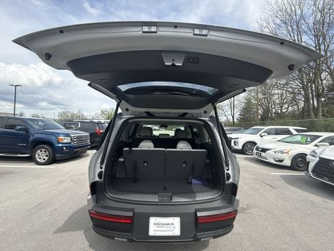 New 2026 Hyundai Santa Fe SE AWD/4WD image 23