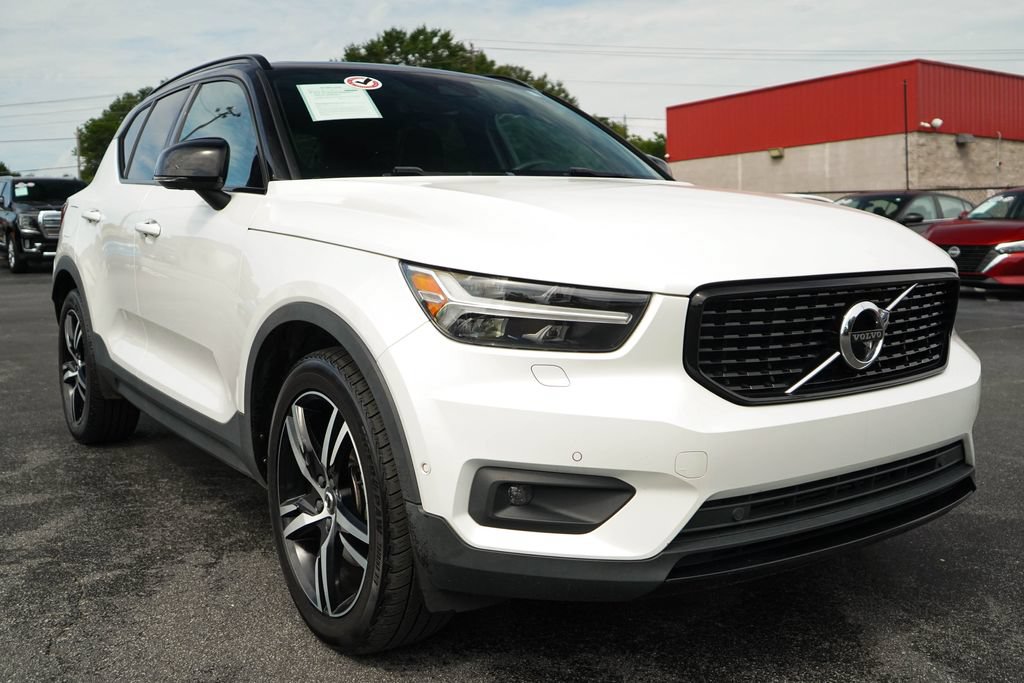 Used 2022 Volvo XC40 T5 R-Design AWD/4WD image 39