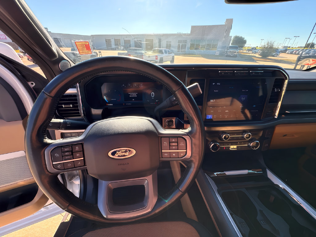 Used 2023 Ford F250 Lariat w/ Lariat Ultimate Package AWD/4WD image 10