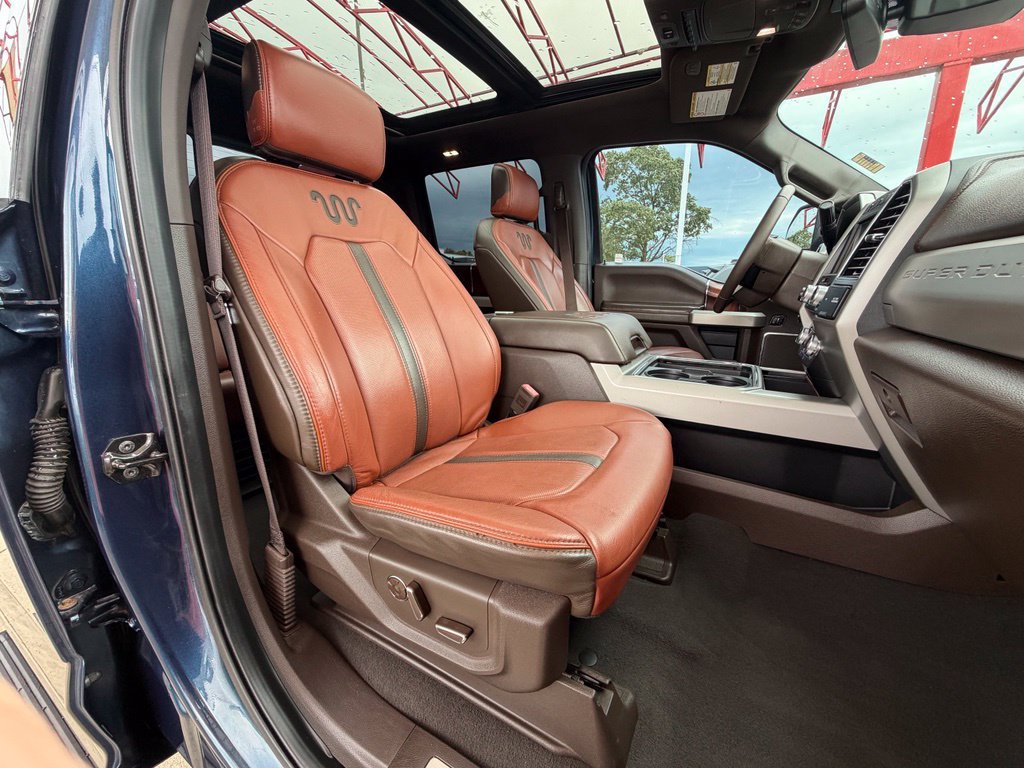 Used 2019 Ford F250 King Ranch w/ King Ranch Ultimate Package AWD/4WD image 44