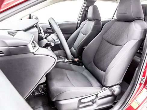 Used 2022 Toyota Corolla LE image 30