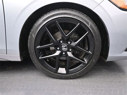 Used 2023 Honda Civic Sport image 40