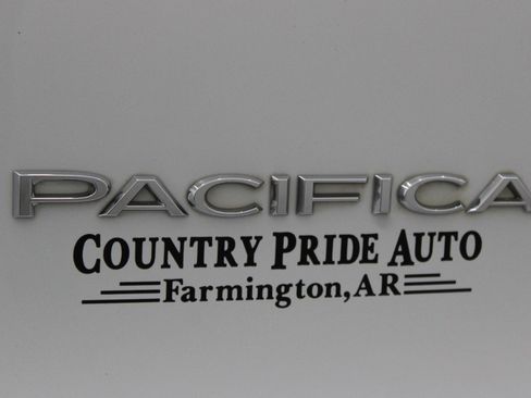 Used 2018 Chrysler Pacifica Limited w/ Advanced Safetytec Group FWD image 47