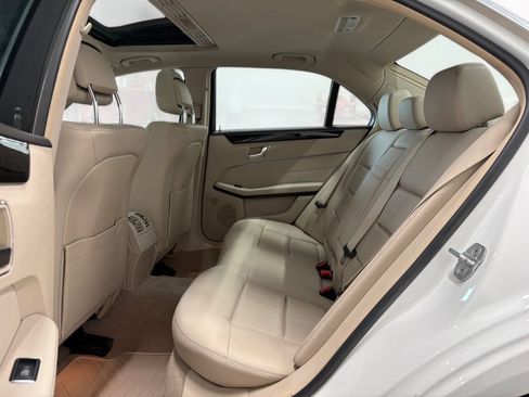 Used 2016 Mercedes-Benz E 350 4MATIC Sedan image 11