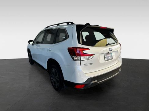 Certified 2024 Subaru Forester Limited AWD/4WD image 5
