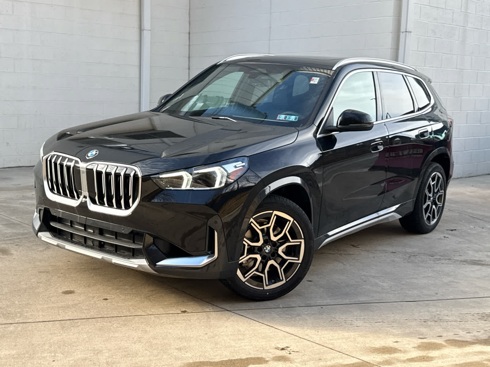 Used 2026 BMW X1 xDrive28i w/ Convenience Package AWD/4WD image 1