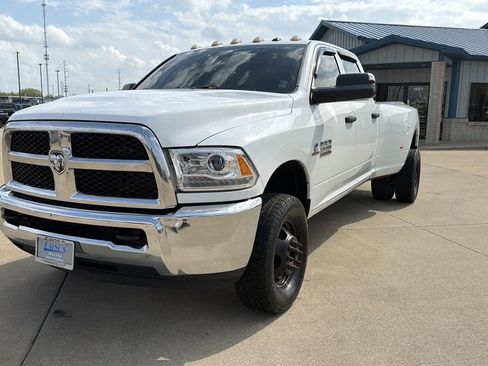 Used 2016 RAM 3500 Tradesman w/ Chrome Appearance Group image 36