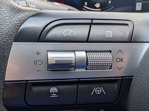 Used 2025 Hyundai Tucson SEL FWD image 18
