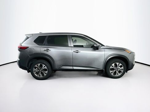 Used 2023 Nissan Rogue SV AWD/4WD image 10