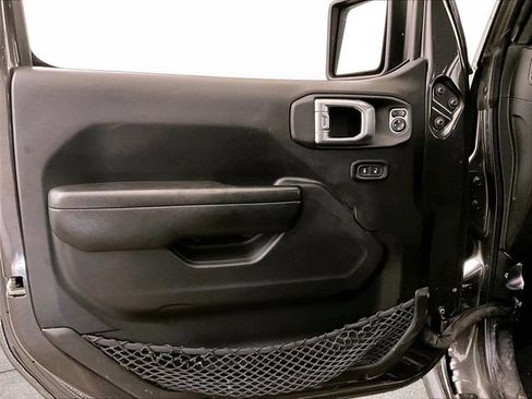 Used 2022 Jeep Wrangler Unlimited Rubicon 4xe w/ Safety Group AWD/4WD image 22