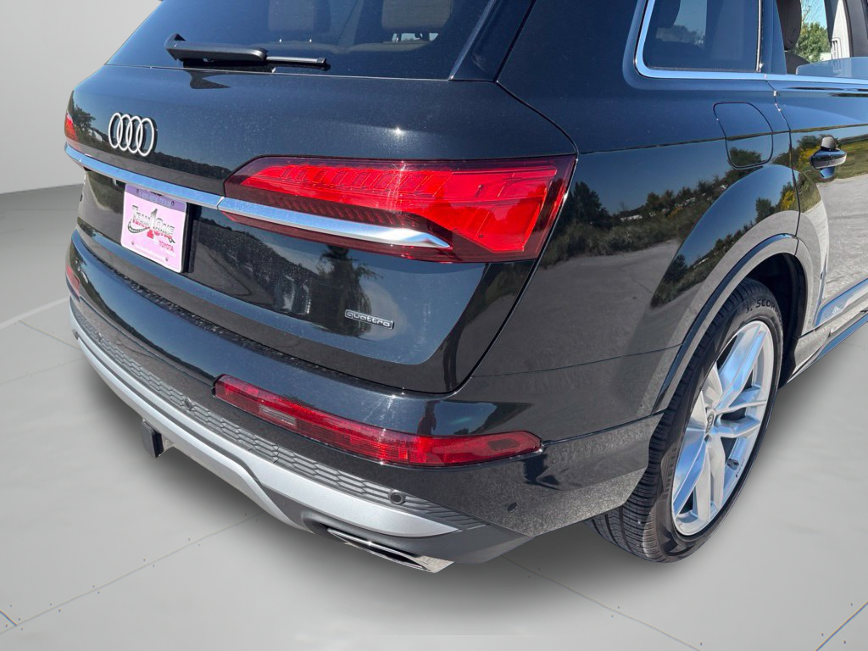 Used 2025 Audi Q7 3.0T Premium Plus AWD/4WD image 28