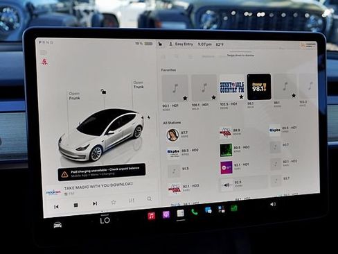 Used 2023 Tesla Model 3 Standard Range RWD image 31