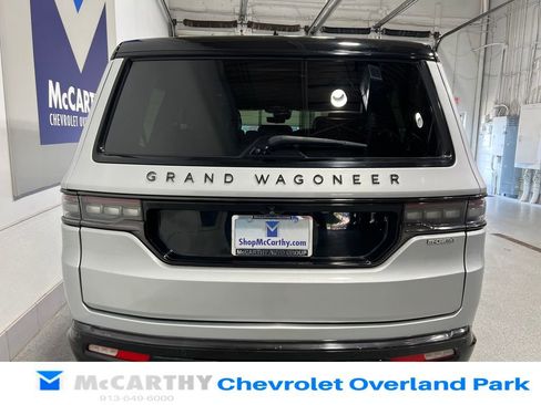 Used 2024 Jeep Grand Wagoneer Series II w/ Quick Order Packagew 28T AWD/4WD image 6