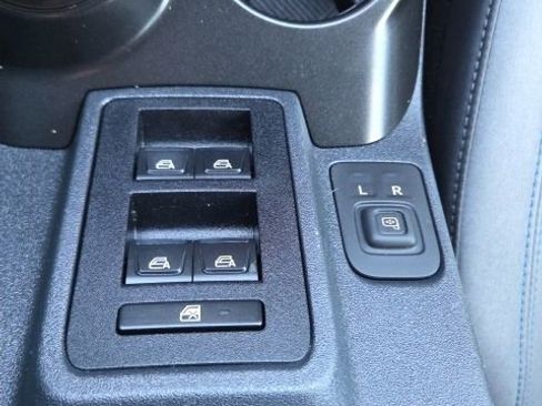 Used 2022 Ford Bronco Black Diamond w/ Sasquatch Package image 31