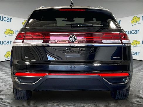 Used 2024 Volkswagen Atlas Cross Sport SE AWD/4WD image 5