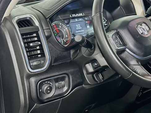 Used 2024 RAM 2500 Laramie image 16