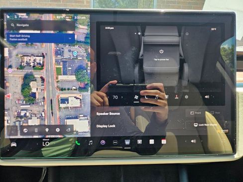 Used 2023 Tesla Model X AWD/4WD image 40