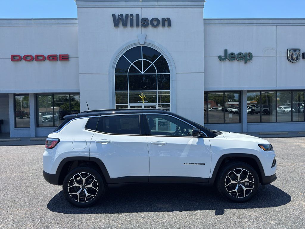 New 2026 Jeep Compass Limited AWD/4WD image 1