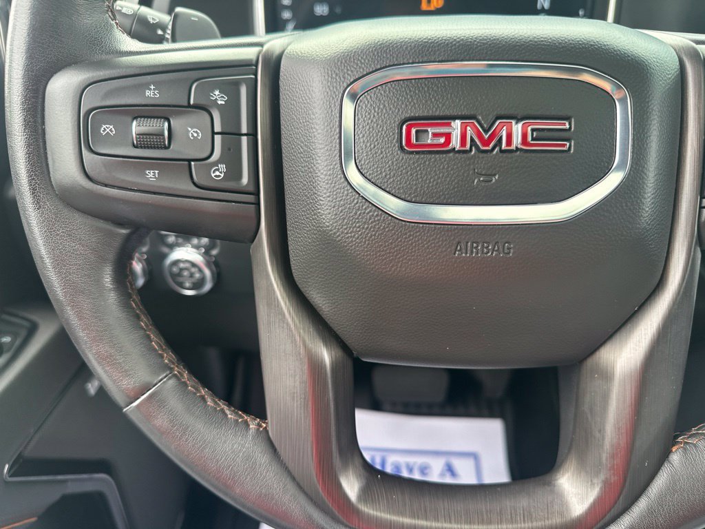 Used 2022 GMC Sierra 1500 AT4 w/ AT4 Premium Package AWD/4WD image 17