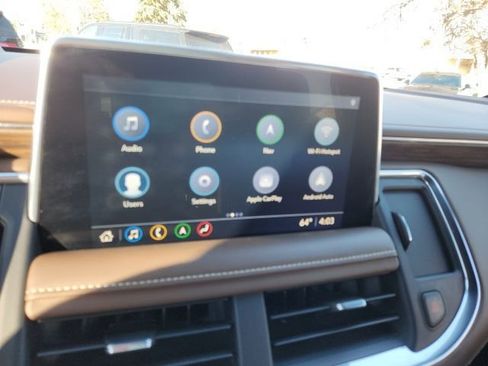 Used 2021 Chevrolet Suburban High Country image 27