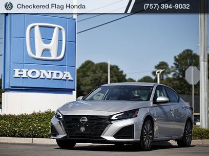 Used 2023 Nissan Altima 2.5 SV