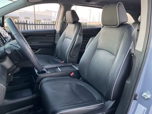Certified 2023 Honda Odyssey Elite image 25