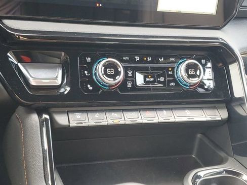 New 2026 GMC Sierra 3500 AT4 w/ AT4 Premium Plus Package image 18