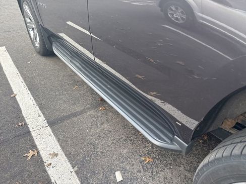 Used 2018 Chevrolet Tahoe LT image 9