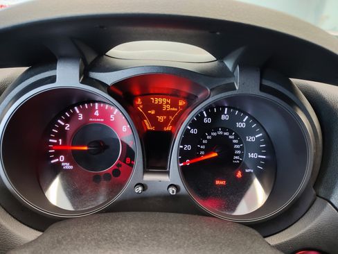 Used 2013 Nissan Juke NISMO FWD image 20