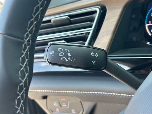 New 2026 Volkswagen Atlas SE FWD image 29