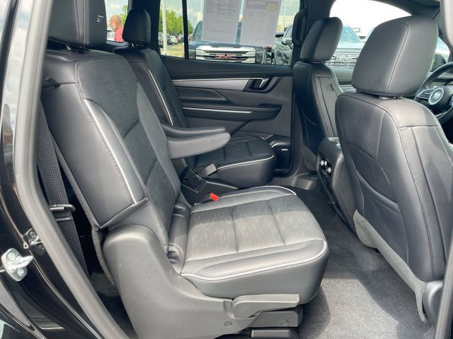 Certified 2026 Buick Enclave Sport Touring AWD/4WD image 18