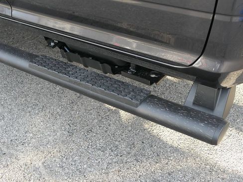 New 2026 RAM 5500 4x4 Crew Cab w/ Laramie Trim Package image 9