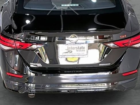 Used 2025 Nissan Sentra SR w/ Midnight Edition FWD image 11
