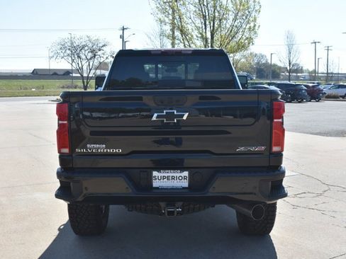 New 2026 Chevrolet Silverado 2500 ZR2 image 6