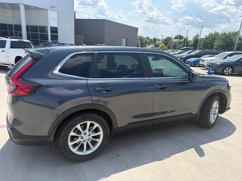 Used 2024 Honda CR-V EX-L image 3