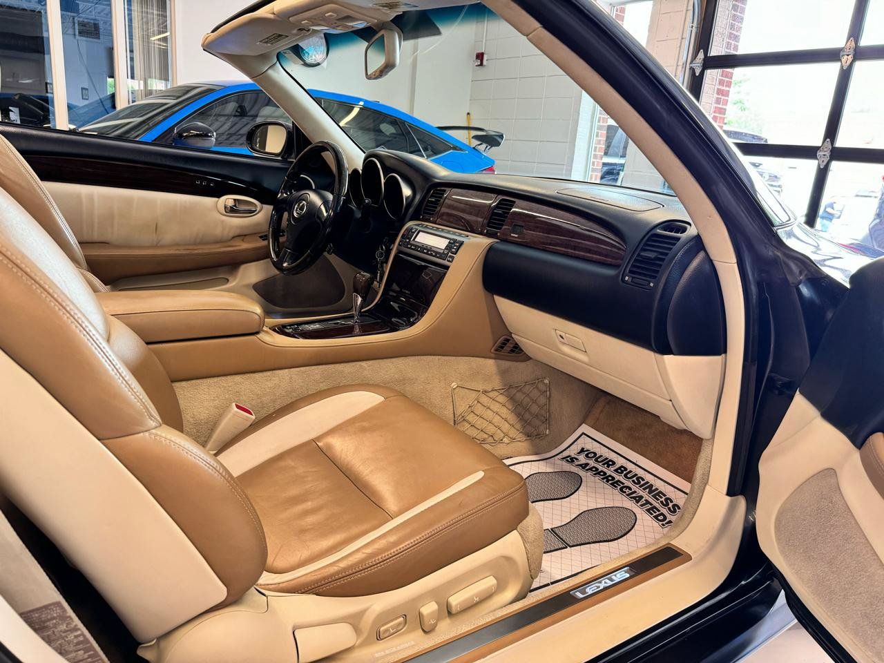 Used 2008 Lexus SC 430 Convertible RWD image 36
