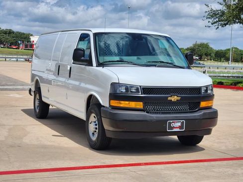 New 2026 Chevrolet Express 2500 Extended w/ Driver Convenience Package RWD image 2