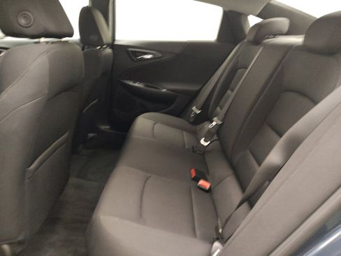 Used 2021 Chevrolet Malibu LS w/ Driver Confidence Package II FWD image 18