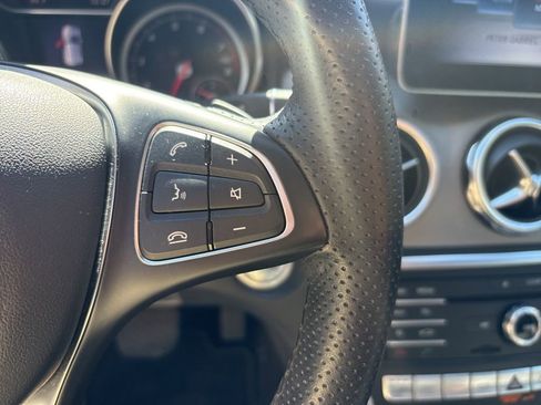 Used 2020 Mercedes-Benz GLA 250 4MATIC image 23