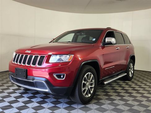 Used 2014 Jeep Grand Cherokee Limited w/ Trailer Tow Group IV AWD/4WD image 3