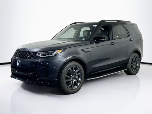 Used 2023 Land Rover Discovery HSE R-Dynamic image 1