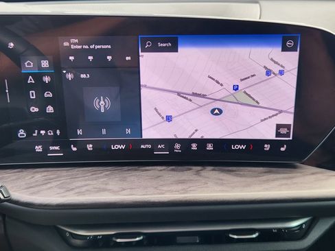 Certified 2025 Audi Q5 Premium Plus w/ Premium Plus AWD/4WD image 17