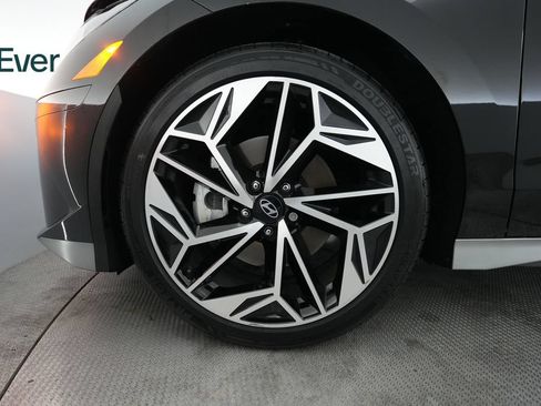 Used 2023 Hyundai Ioniq 6 SEL RWD image 19