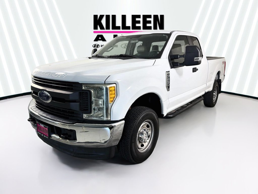 Used 2017 Ford F250 XL w/ Power Equipment Group AWD/4WD image 3
