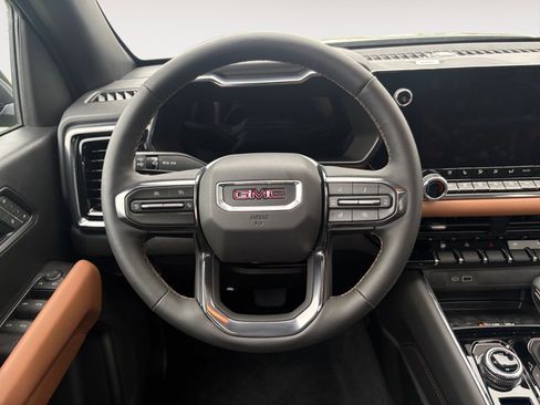 New 2025 GMC Canyon AT4 w/ Nightfall Edition AWD/4WD image 12