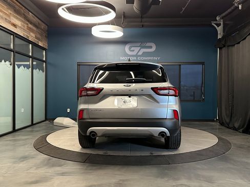 Used 2023 Ford Escape Active image 4