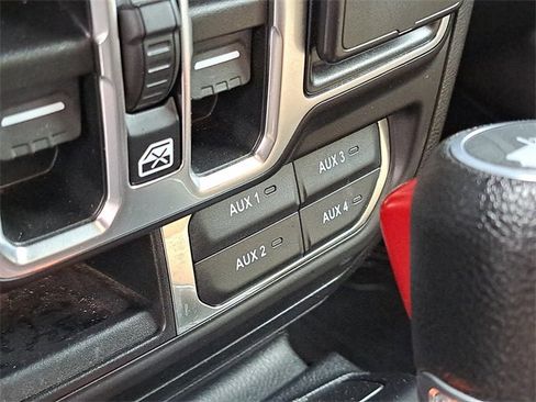 Used 2021 Jeep Wrangler Unlimited Sahara image 10